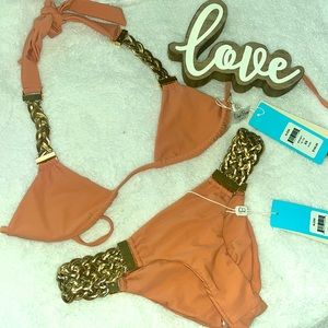 BEACH BUNNY SWIMWEAR ALEXA BIKINI SET- SIZE XS -WHISKY ROSE - SOLD OUT 💕